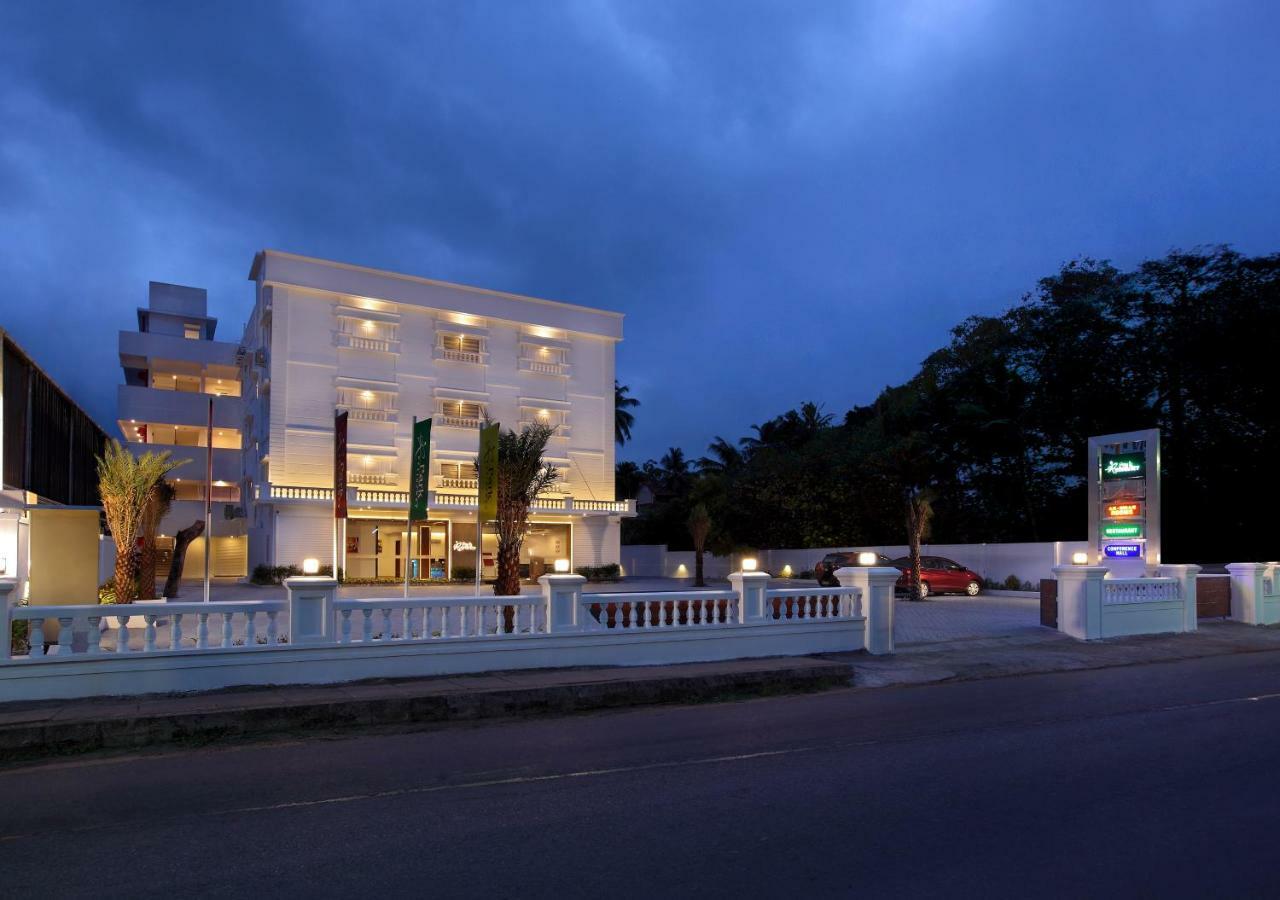 Hotel Park Residency Thrissur Экстерьер фото