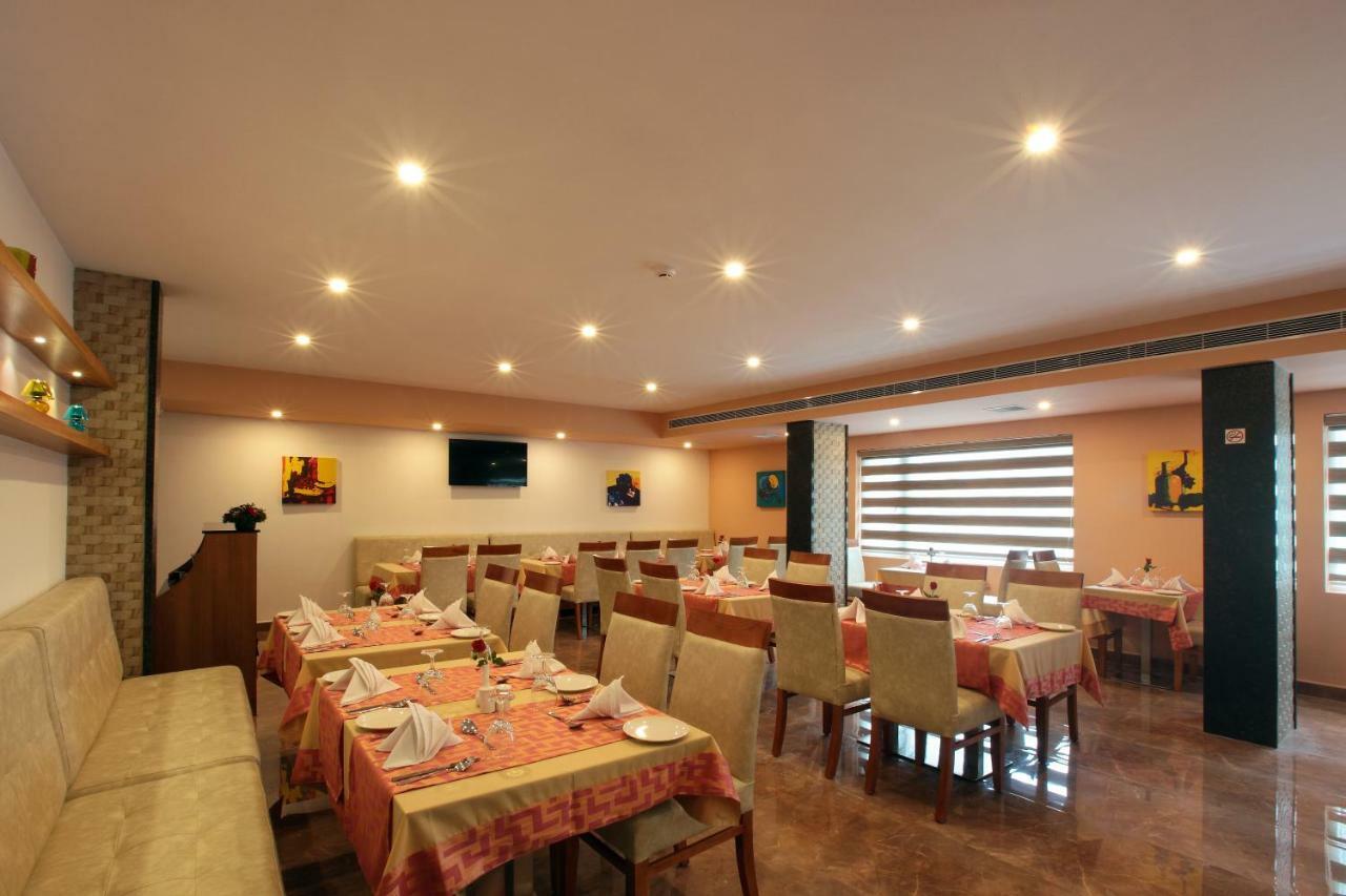 Hotel Park Residency Thrissur Экстерьер фото